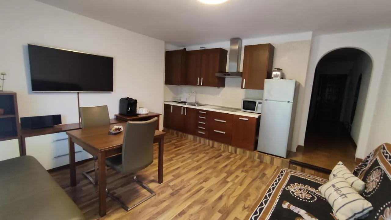 Apartamento Las Palmeras Apartment Roses